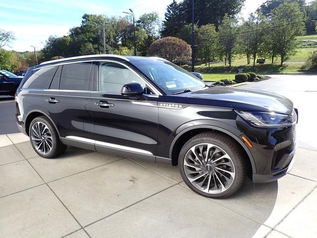 new 2025 Lincoln Aviator car