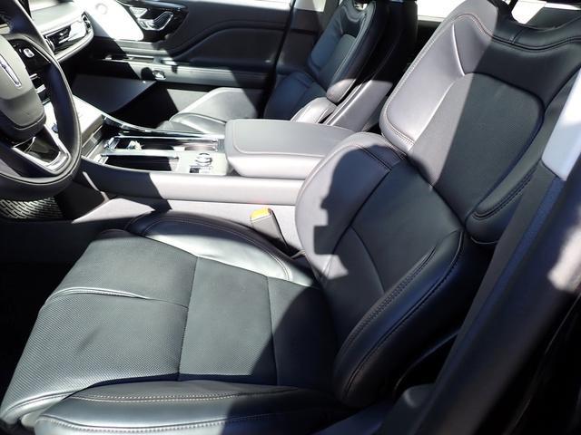 new 2025 Lincoln Aviator car