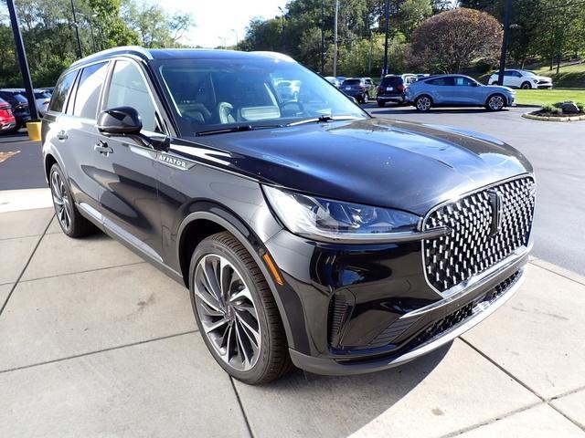 new 2025 Lincoln Aviator car