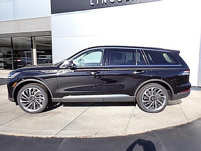 new 2025 Lincoln Aviator car