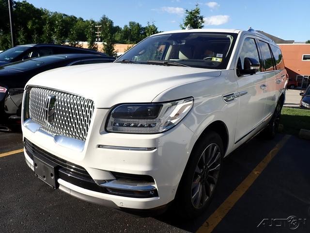 used 2020 Lincoln Navigator car, priced at $62,786