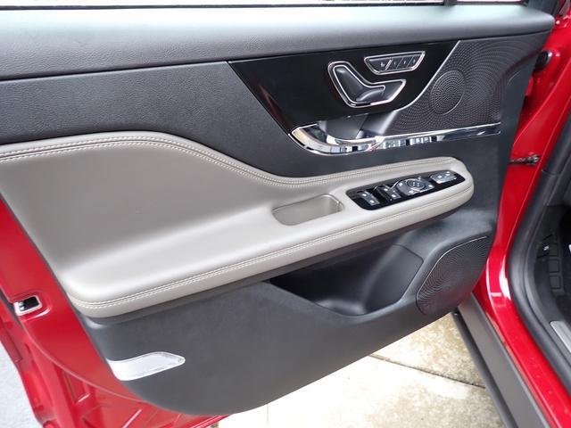 new 2025 Lincoln Corsair car, priced at $48,720
