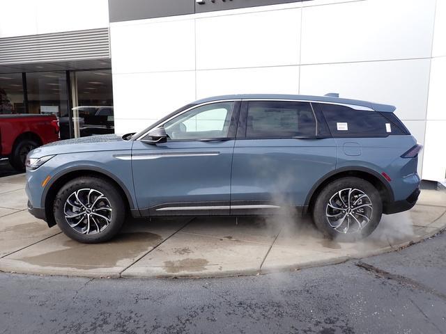 new 2025 Lincoln Nautilus car, priced at $56,485