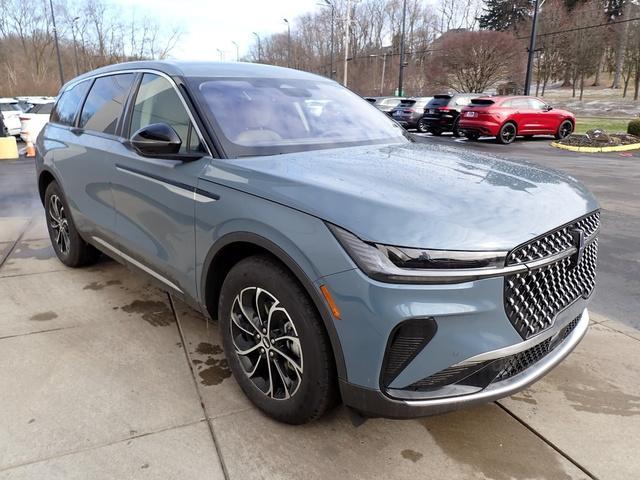 new 2025 Lincoln Nautilus car, priced at $56,485