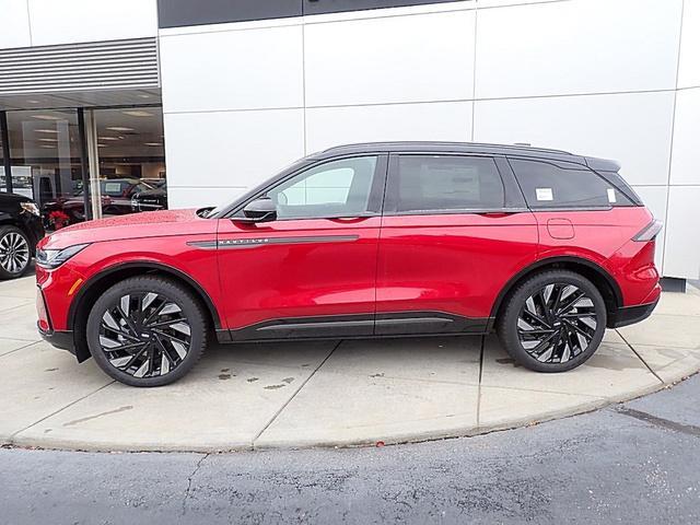 new 2025 Lincoln Nautilus car, priced at $68,355