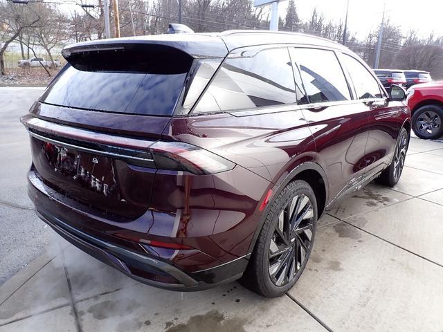 new 2025 Lincoln Nautilus car, priced at $66,455