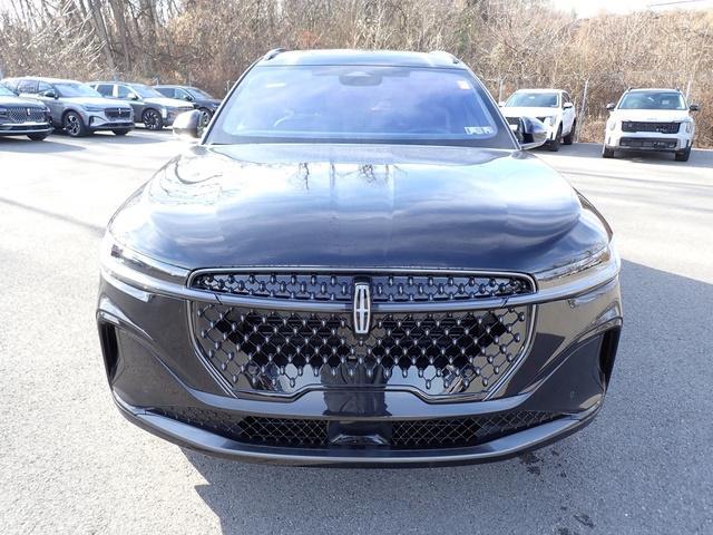 new 2025 Lincoln Nautilus car, priced at $67,705