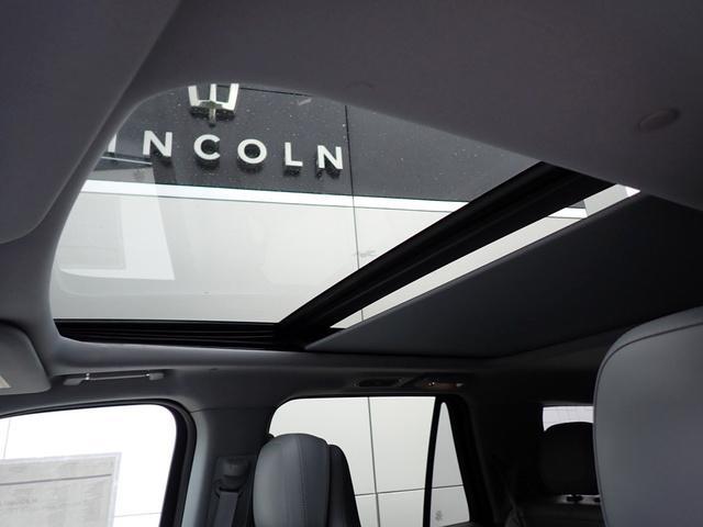 used 2021 Lincoln Navigator L car, priced at $61,897