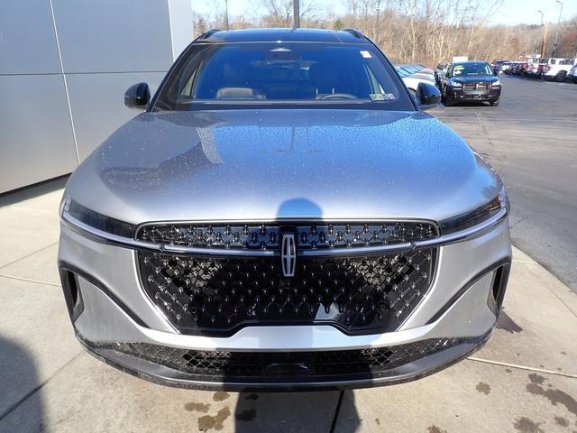 new 2025 Lincoln Nautilus car, priced at $72,160