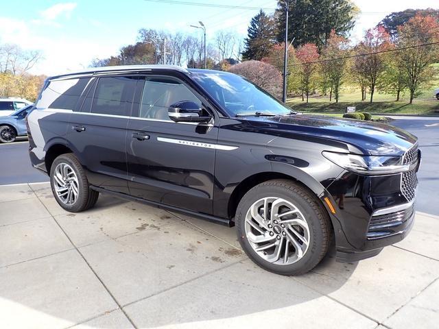 new 2025 Lincoln Navigator car, priced at $103,585