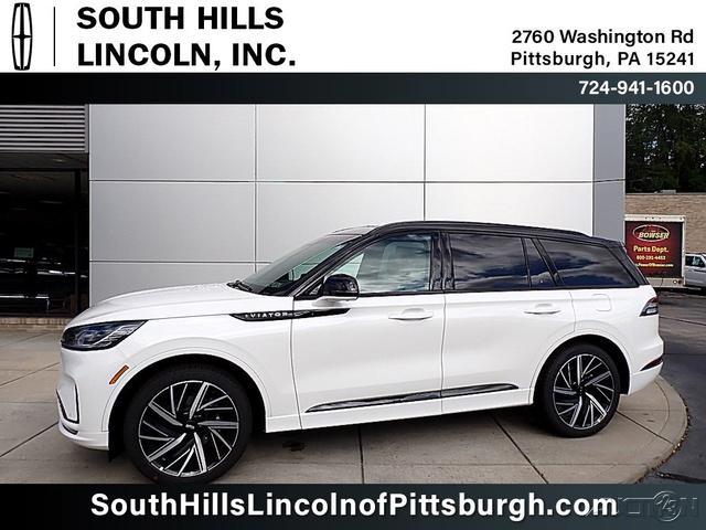 new 2025 Lincoln Aviator car, priced at $97,730