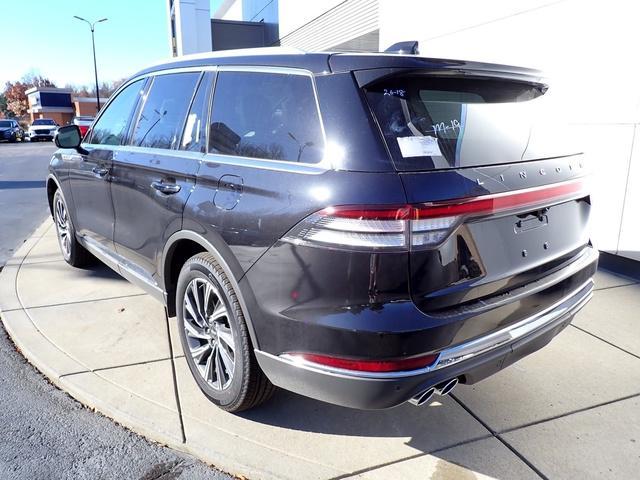 new 2025 Lincoln Aviator car