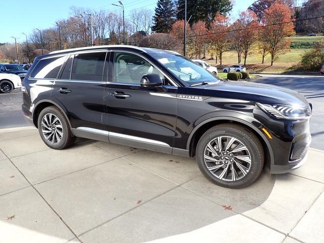 new 2025 Lincoln Aviator car