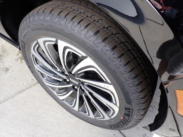 new 2025 Lincoln Navigator car, priced at $119,835