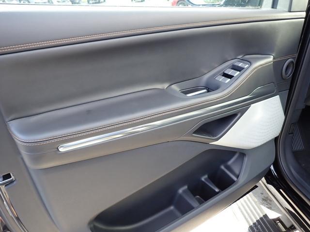 new 2025 Lincoln Navigator car, priced at $119,835