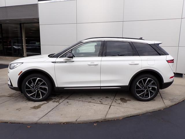 new 2025 Lincoln Corsair car, priced at $55,715
