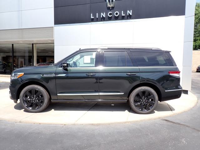 new 2024 Lincoln Navigator car, priced at $121,060