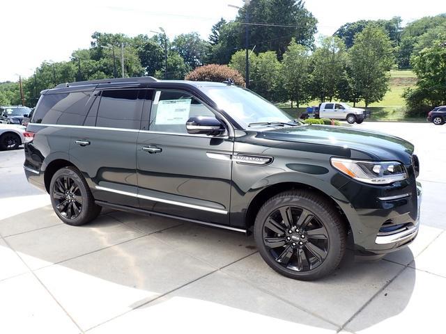 new 2024 Lincoln Navigator car, priced at $121,060