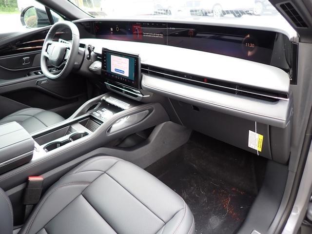 new 2025 Lincoln Nautilus car, priced at $64,270