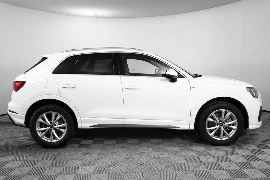 new 2025 Audi Q3 car, priced at $46,955