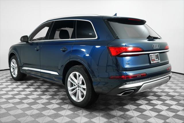 new 2025 Audi Q7 car, priced at $65,600