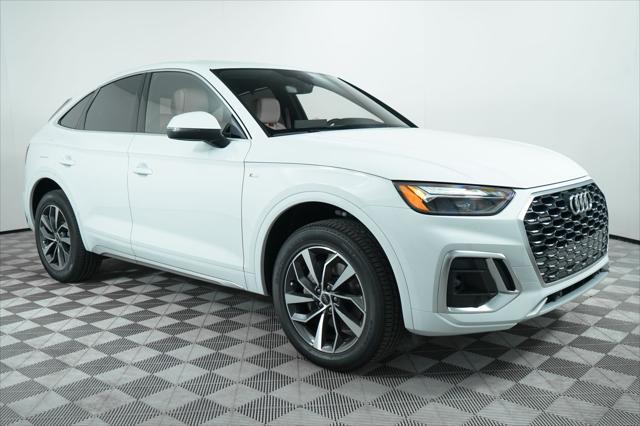 new 2024 Audi Q5 car, priced at $59,040