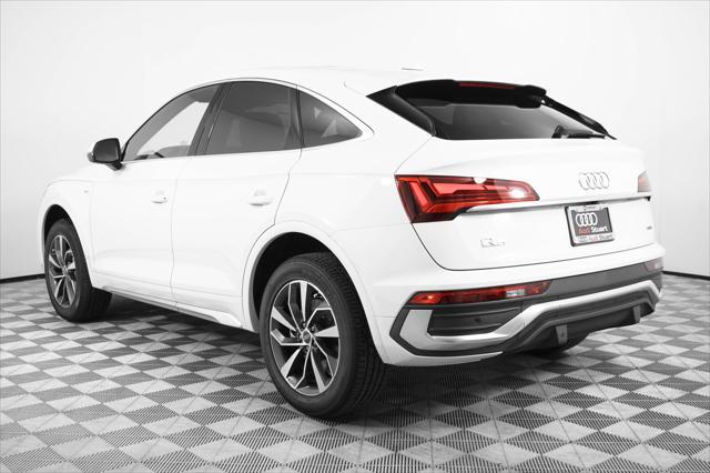 new 2024 Audi Q5 car, priced at $59,040