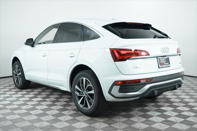 new 2024 Audi Q5 car, priced at $59,040