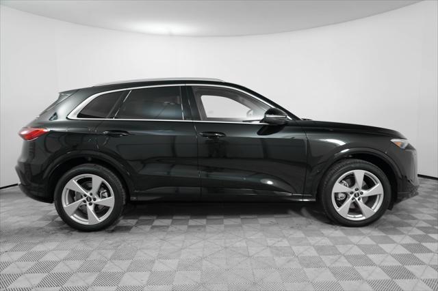 new 2025 Audi Q5 car, priced at $64,250