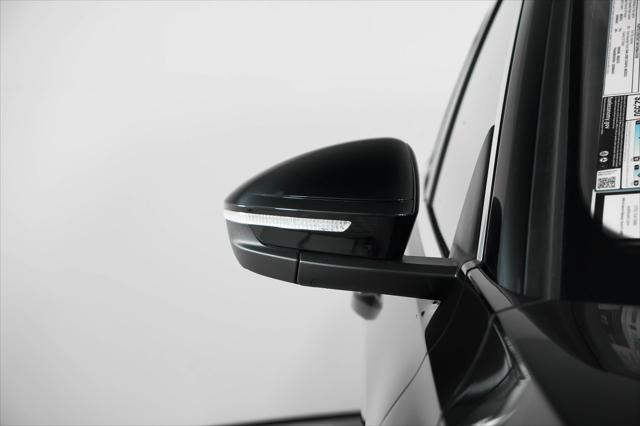 new 2025 Audi Q5 car, priced at $64,250