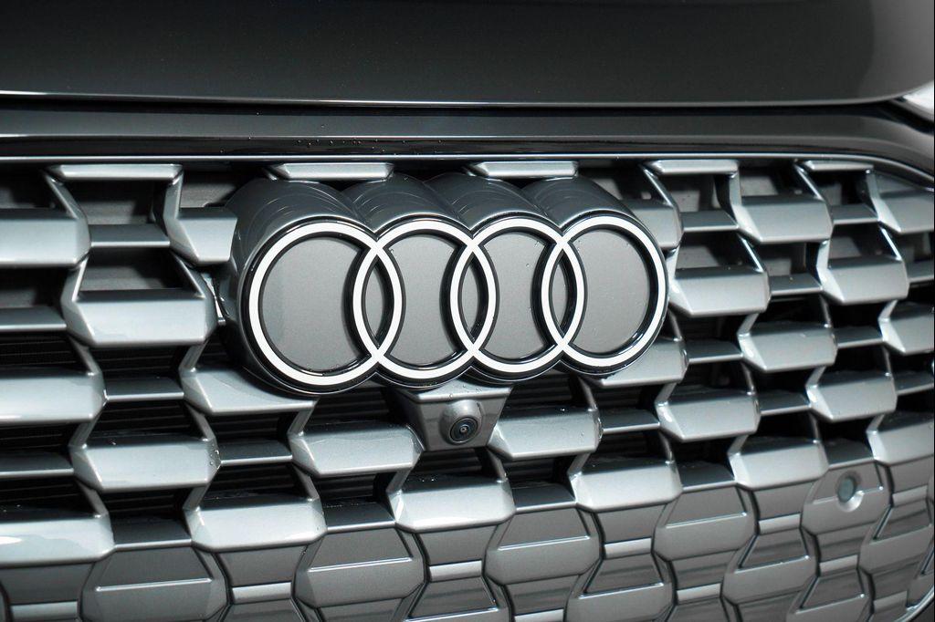 new 2025 Audi Q5 car, priced at $64,250