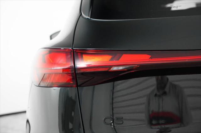 new 2025 Audi Q5 car, priced at $64,250