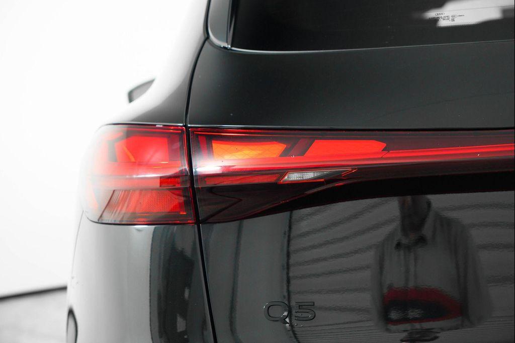 new 2025 Audi Q5 car, priced at $64,250