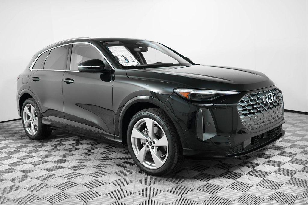 new 2025 Audi Q5 car, priced at $64,250