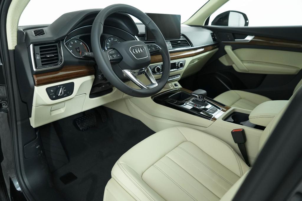 new 2024 Audi Q5 car, priced at $48,790