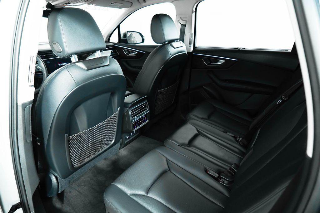 used 2023 Audi Q7 car, priced at $43,500