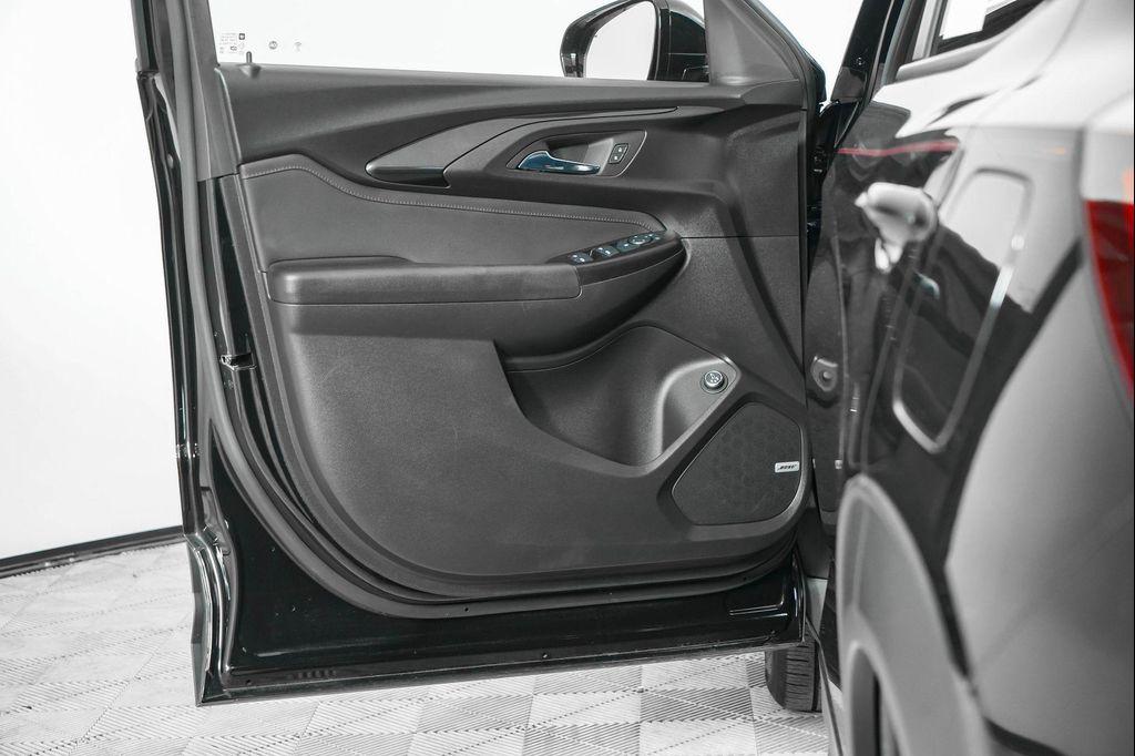 used 2022 Chevrolet TrailBlazer car, priced at $18,500