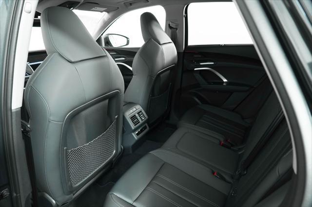 new 2025 Audi Q5 car, priced at $60,975