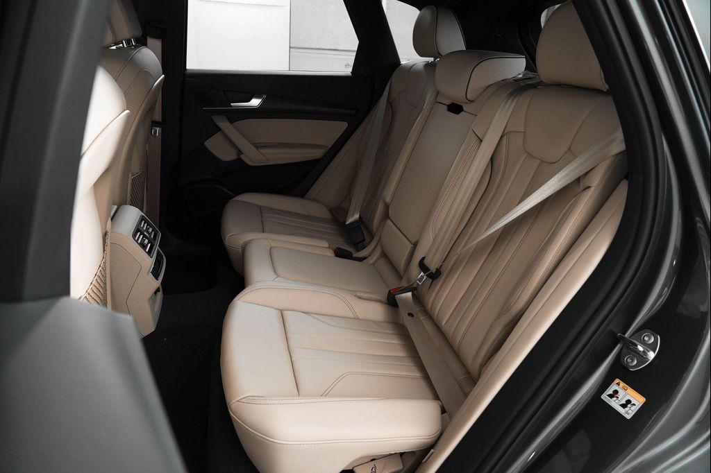 new 2025 Audi Q5 car, priced at $69,125