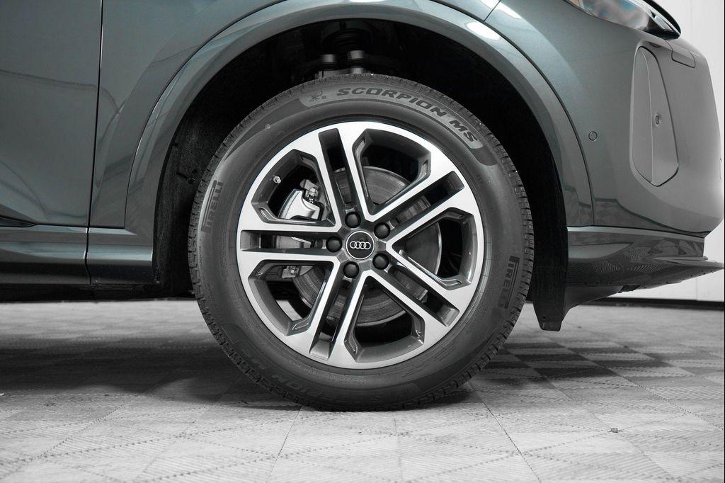 new 2025 Audi Q5 car, priced at $56,870