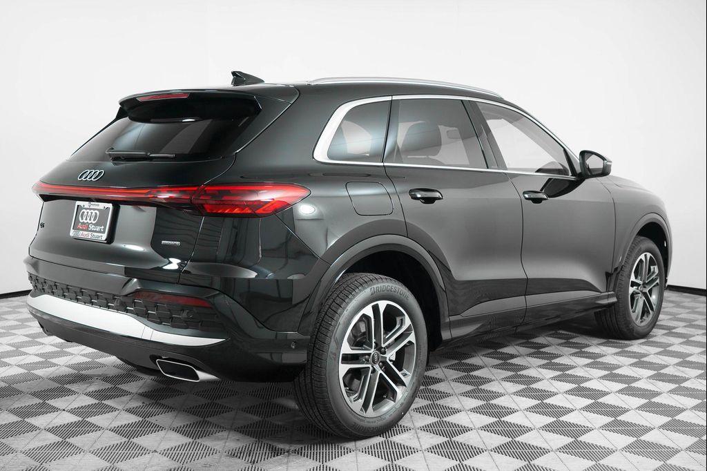 new 2025 Audi Q5 car, priced at $57,775