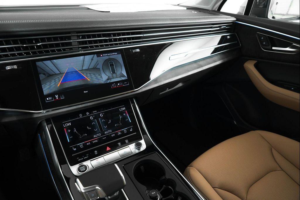 new 2025 Audi Q7 car, priced at $77,450