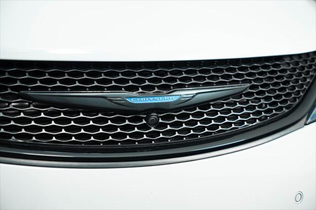 used 2020 Chrysler Pacifica Hybrid car, priced at $22,000