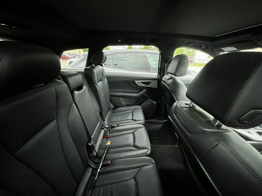 used 2019 Audi Q7 car, priced at $21,000