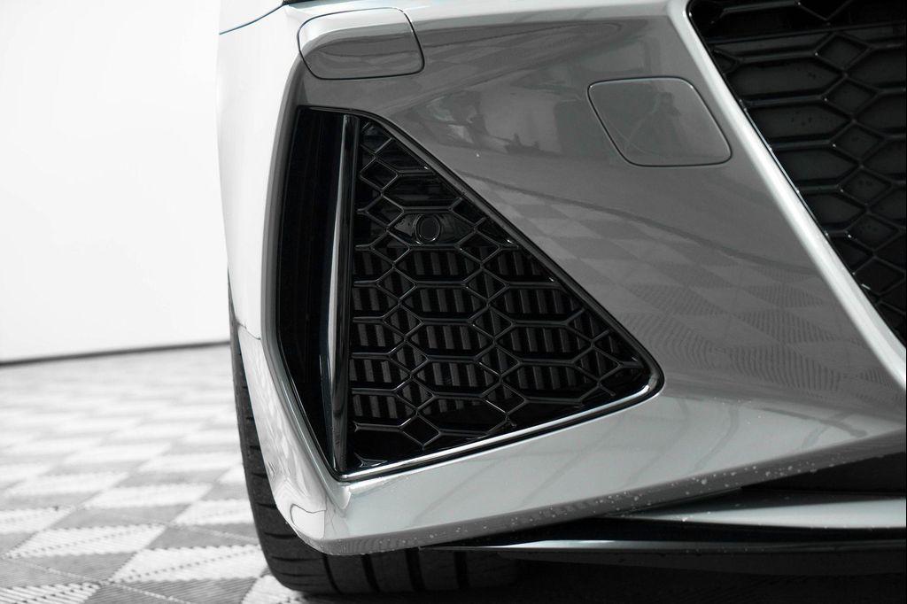 new 2025 Audi RS 6 Avant car, priced at $141,520