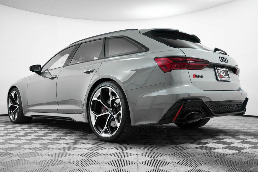 new 2025 Audi RS 6 Avant car, priced at $141,520