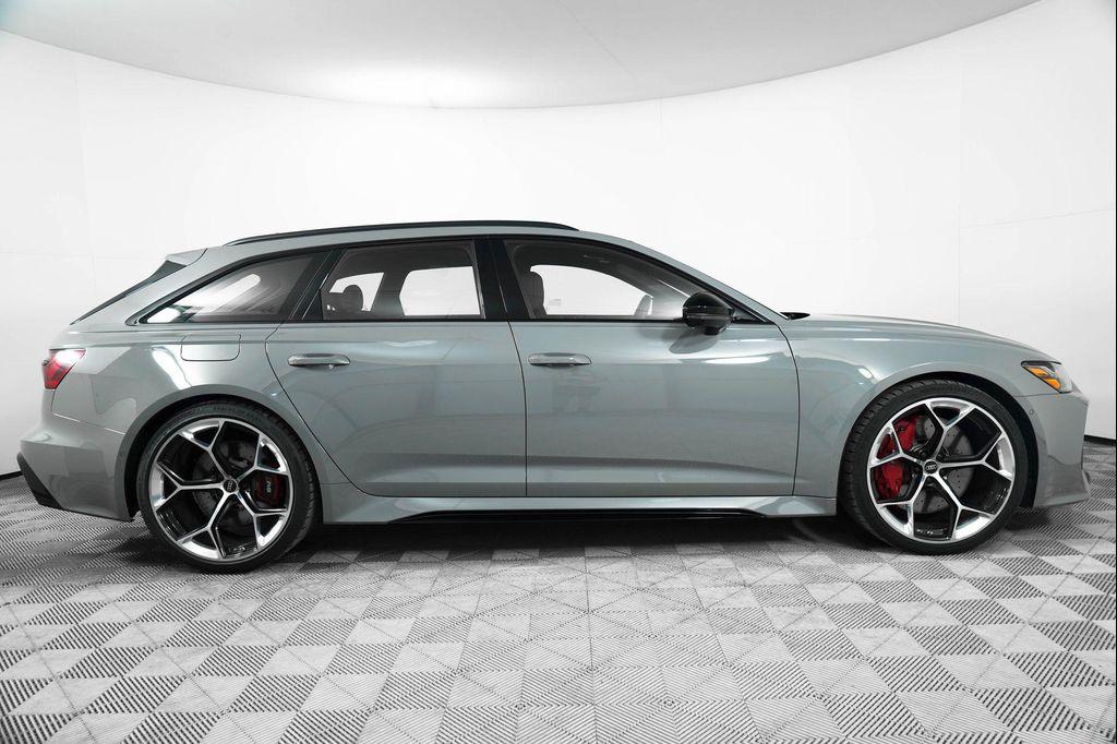 new 2025 Audi RS 6 Avant car, priced at $141,520