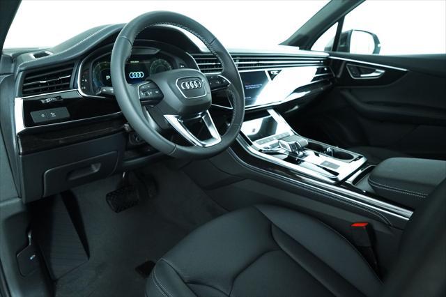 new 2025 Audi Q7 car, priced at $75,050