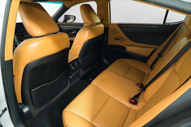 used 2022 Lexus ES 350 car, priced at $33,000
