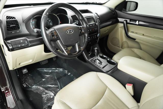 used 2013 Kia Sorento car, priced at $6,500